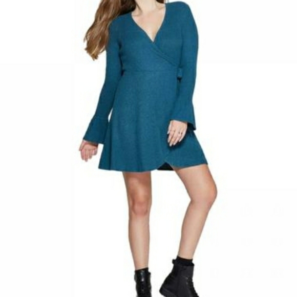 *NEW! V NECK WRAP BELL SLEEVE TEAL  SWEATER KNIT DRESS LONG SLEEVE Medium - Picture 1 of 3